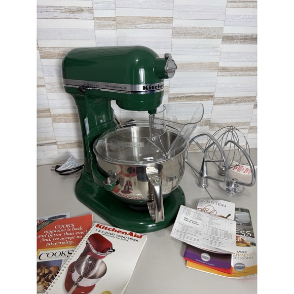 VINTAGE KitchenAid 6 Quart PRO Bowl Lift Stand Mixer KP2671XGN-EMPIRE GREEN NIB